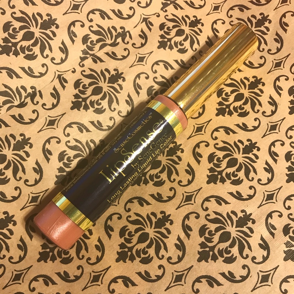 New Unopened Bombshell Lipsense